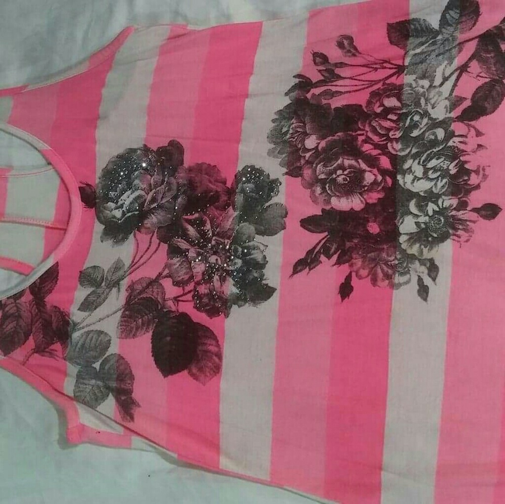 3/$15 Rue 21 tank top